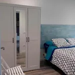 El Serron Apartment *